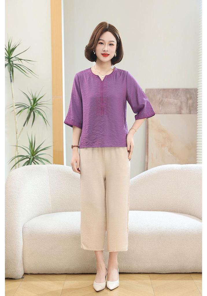 Stylish Plus Size Cotton & Linen Summer Top for Middle-Aged and Elderly Women