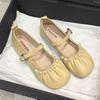 Large size women's shoes 41 to 43 wide fat feet Spring and Autumn 2025 new women's flat French Mary Jane shoes Doudou single shoes