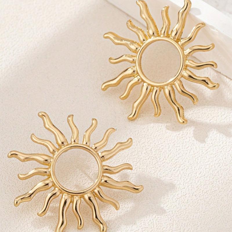 1 Pair Fashion Temperament Elegant Sun Flower Stud Earrings for Women Piendientes Sunflower Stud Earrings Zinc Alloy Slavic Retro Style