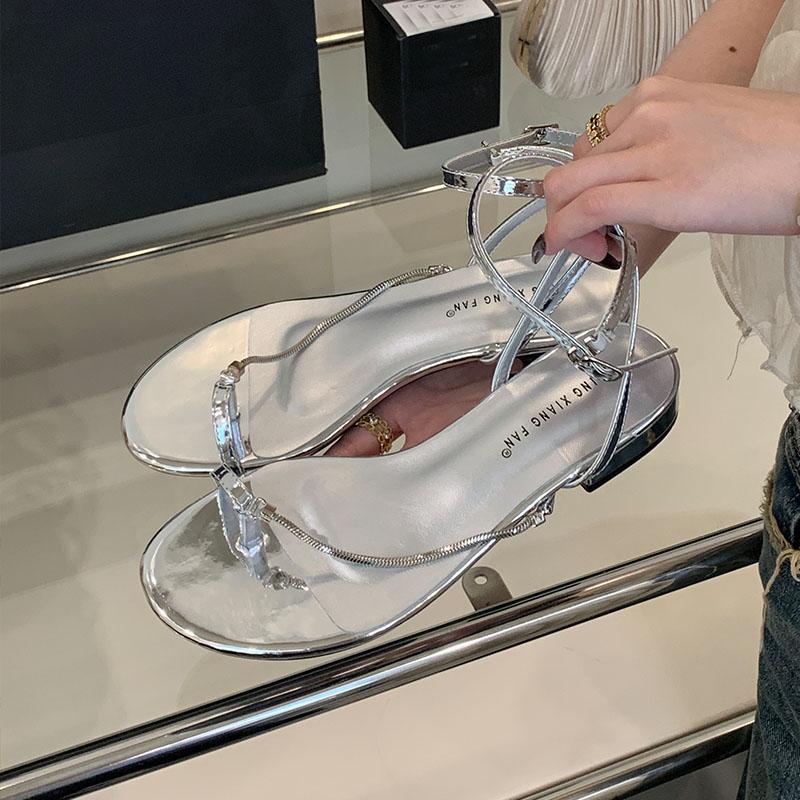 Fashion New 2025 Fashion Metal Chain Footwear Shallow Women Flats Sandals Shoes Round Toe Ladies Flats Sandals Shoes Female Flip Flops