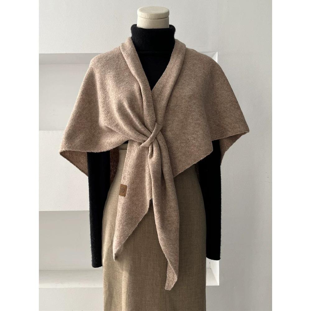 Triangle Scarf Scarf Solid Color Shawl Cape Autumn and Winter Women's High-end Shawl Blanket Warm Small Cape Cape