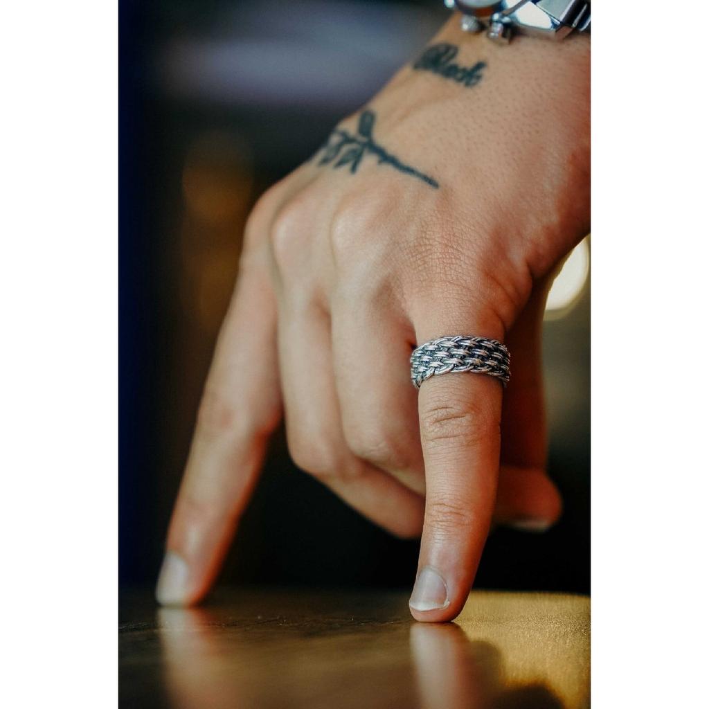 Spanischer Strohgeflecht-Modell, verstellbarer schwarzer Ring