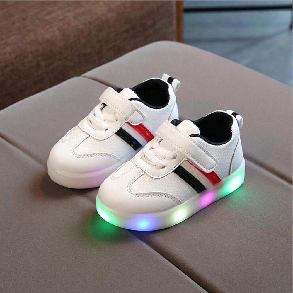 High-quality Luminous Sneakers For Kids With Striped Pattern And Eye-catching Led Features