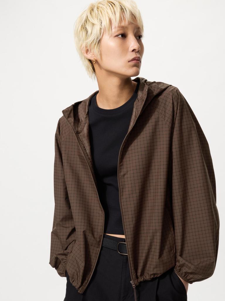 Uniqlo Přenosná parka s UV ochranou - vzor