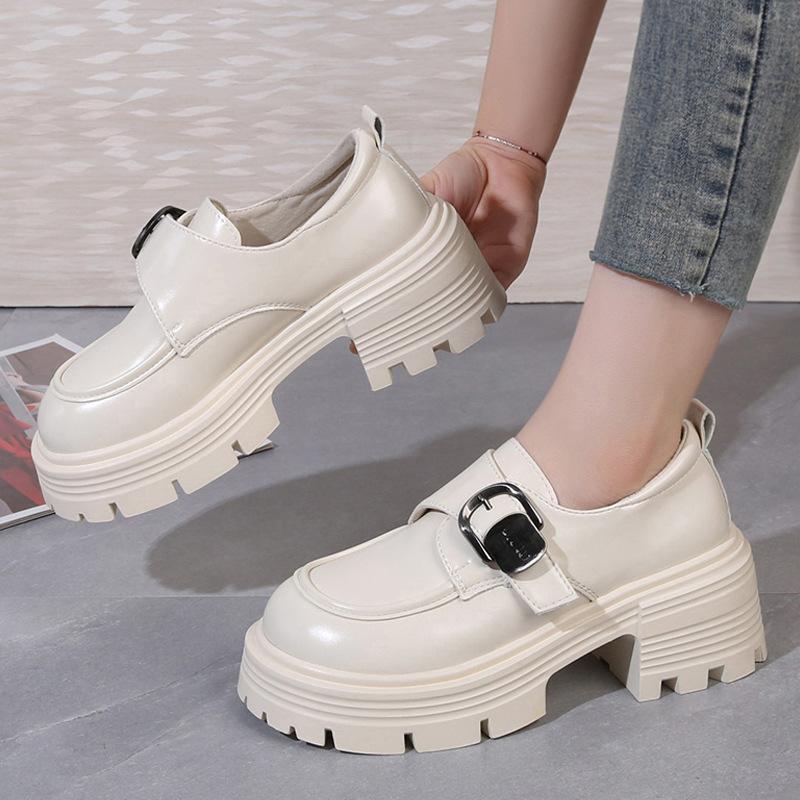 British style platform loafers women's new popular summer and autumn black height-increasing single shoes in 2025, one pedal small leather shoes