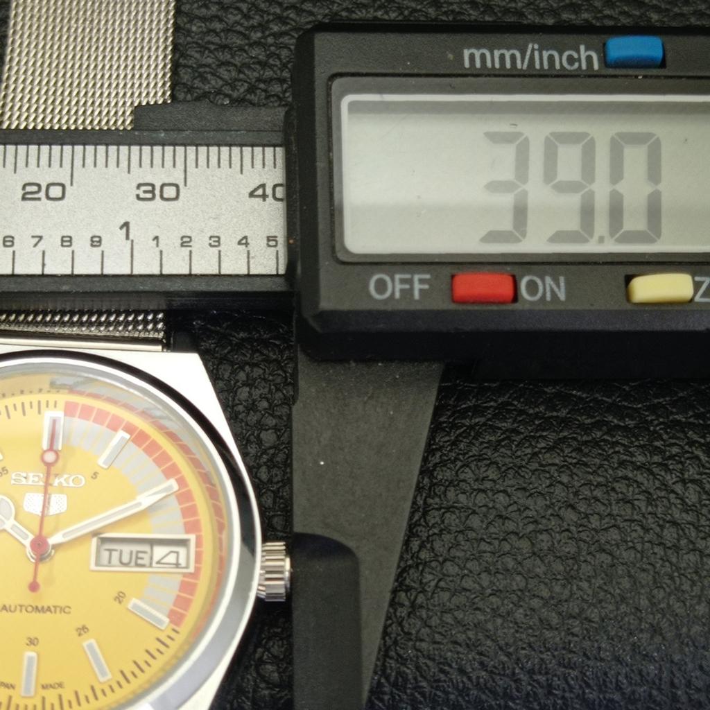 Seiko 5 AUTOMATIC VINTAGE REFURBISHED 6309A JAPAN MENS YELLOW WATCH A440908-4 Sk-a440908