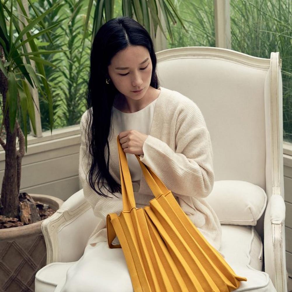 Pleatsmama Shoulder Bag Mustard Jacquard