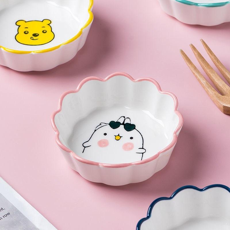 Japanese Cartoon Animal Flavor Saucer Household Creative Cute Petal Saucer Side Dishes Snacks Sauce Vinegar Saucer
