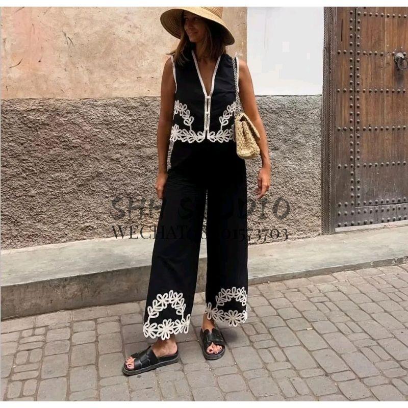 Spring New Design Sense Retro Short V-neck Embroidered Vest High Waist Wide Leg Casual Embroidered Trousers