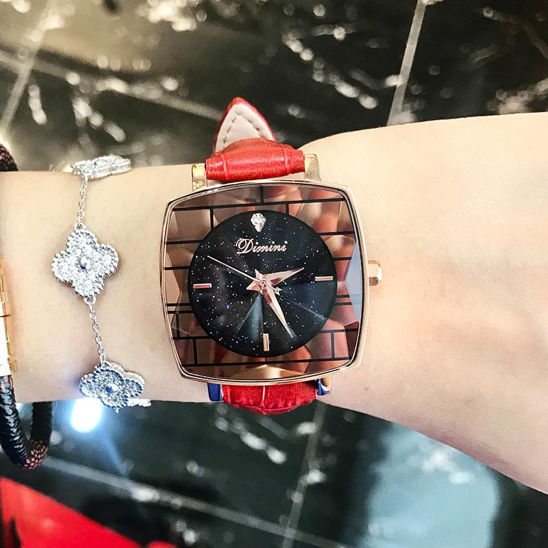 

Дивіться Новий Стиль Персоналізований Квадратний Циферблат Зоряного Неба Модний Жіночий Годинник Водонепроникний Кварцовий Годинник