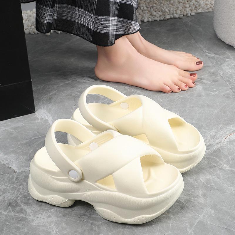 Women's Lightweight EVA Sponge Heel Cross-Strap Outdoor Platform Sandals for Summer Beach Wear