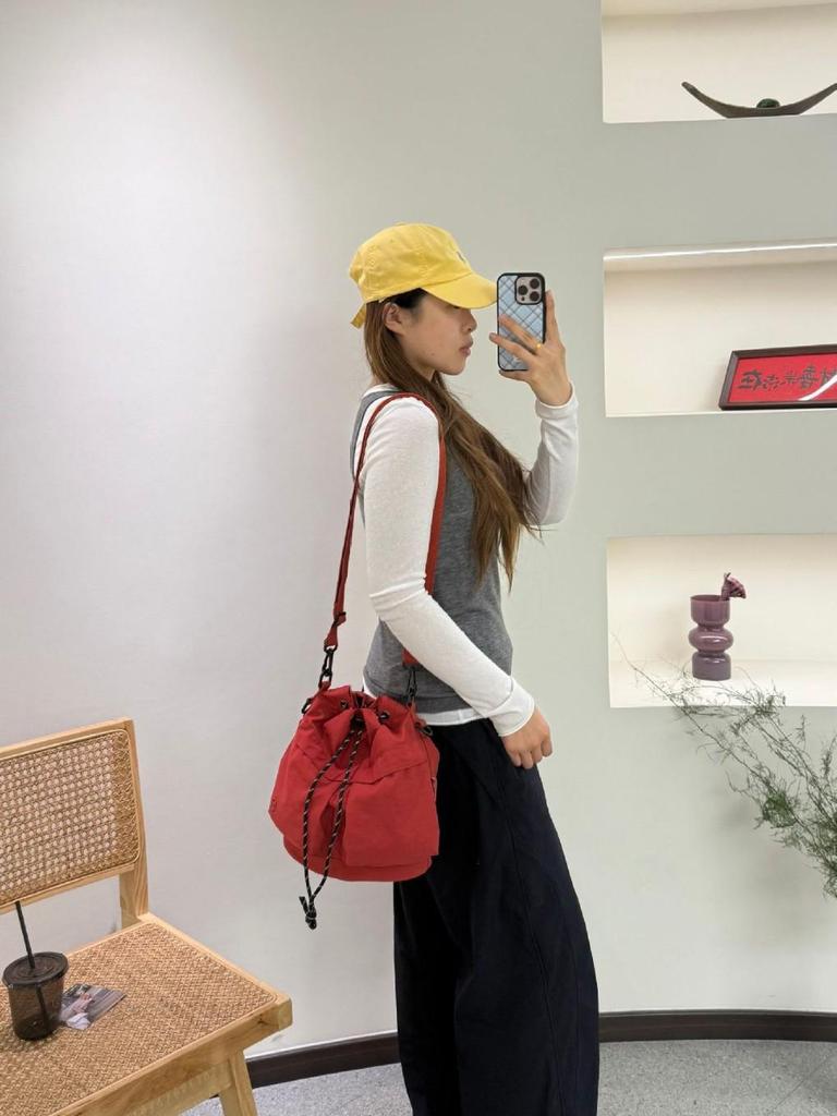 Women's Lightweight Nylon Crossbody Bag - Large Capacity, Casual, and Versatile Shoulder Backpack