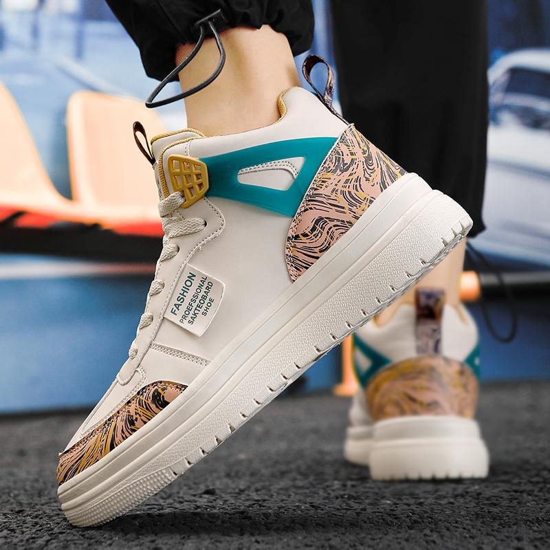 Casual High Top Small White Shoes Men's and Women's Thick Sole Elevating Sports Shoes Skates Comfortable Deodorant Sports Shoes