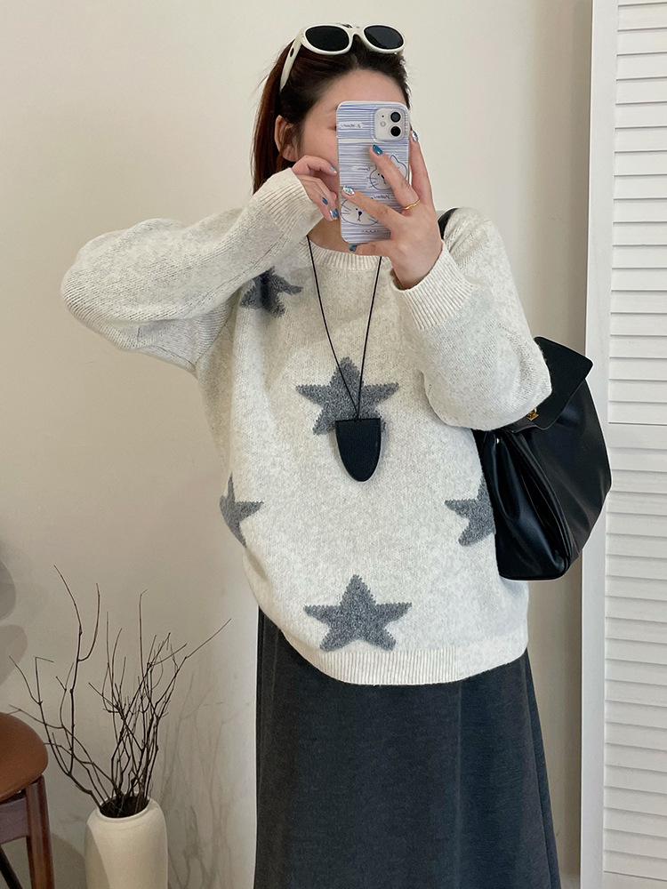 Plus Size Women's Star Embroidered Color Block Sweater - Winter 2025, Loose Knitwear for Chubby Girls