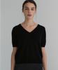 JE NE SAIS QUOI Sheer Cashmere Blended V-Neck Short Sleeve Knit_Black