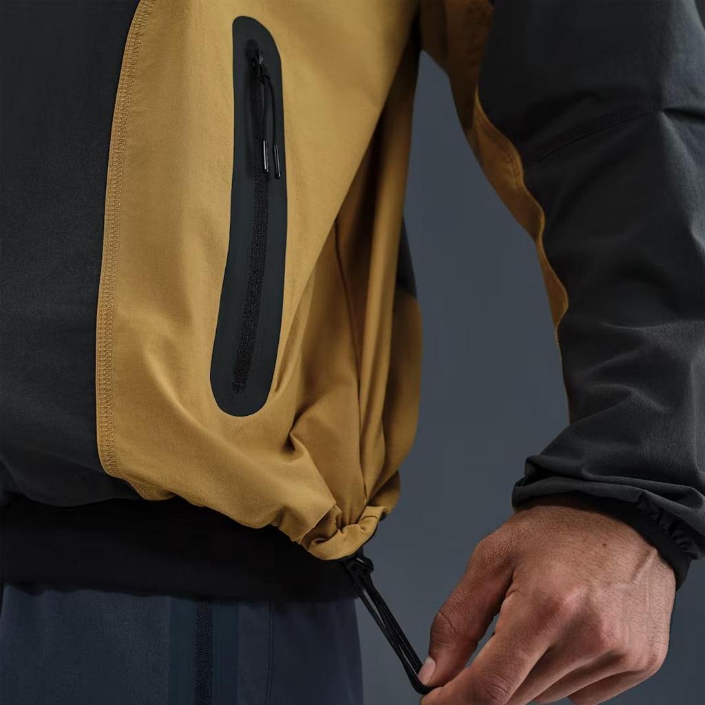 Nike Tech Men's Dri-FIT Woven Color-Block Windrunner Loose Jacket IH8461-060