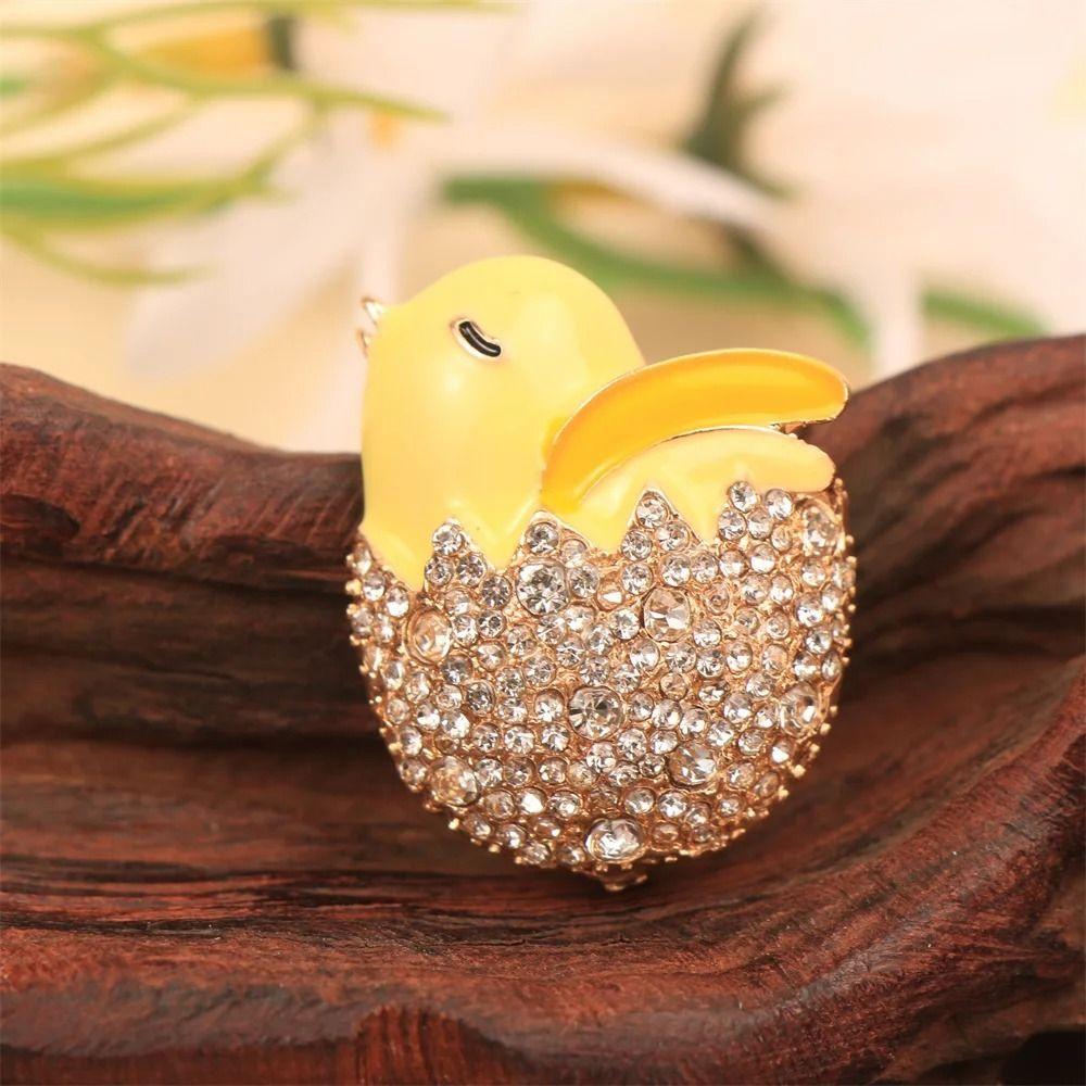 Alloy Baroque Brooch Vintage Brooch Jewelry Cute Chick Brooch Gift