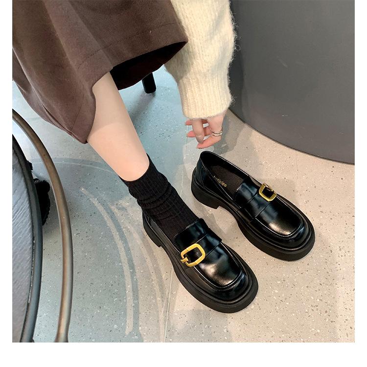 Sheepskin grape mother same noble gold buckle platform loafers women's leather round head British lazy thick heel small leather shoes