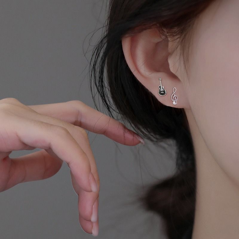 New Fashion Simple Asymmetric Guitar Note Stud Earrings Creative Cute Small Earrings for Women Girls Music Lovers Gift