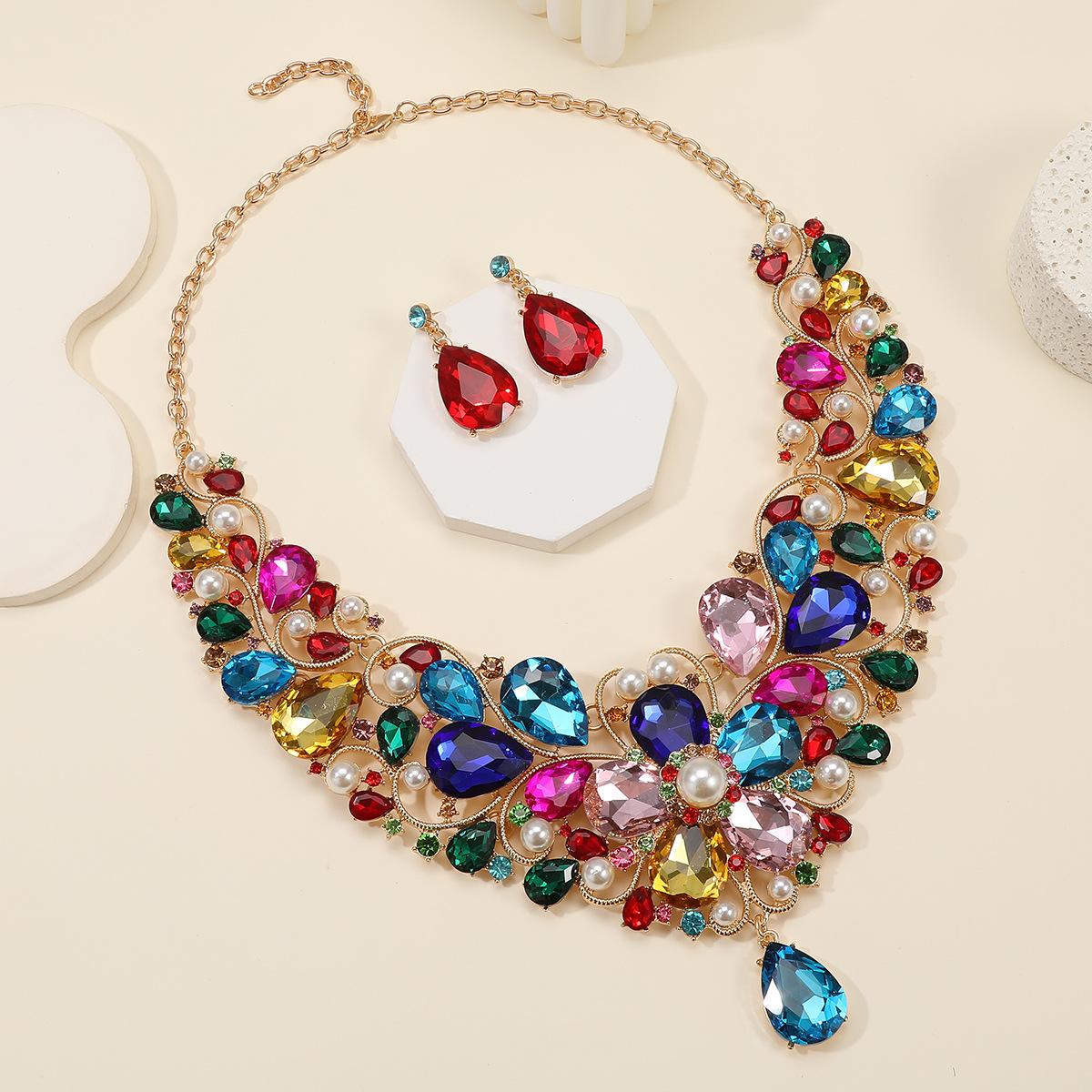 

European and American Bridal Accessories Exaggerated Necklace Set Female Luxury Crystal Jewelry Banquet Dress Accessories різнокольоровий