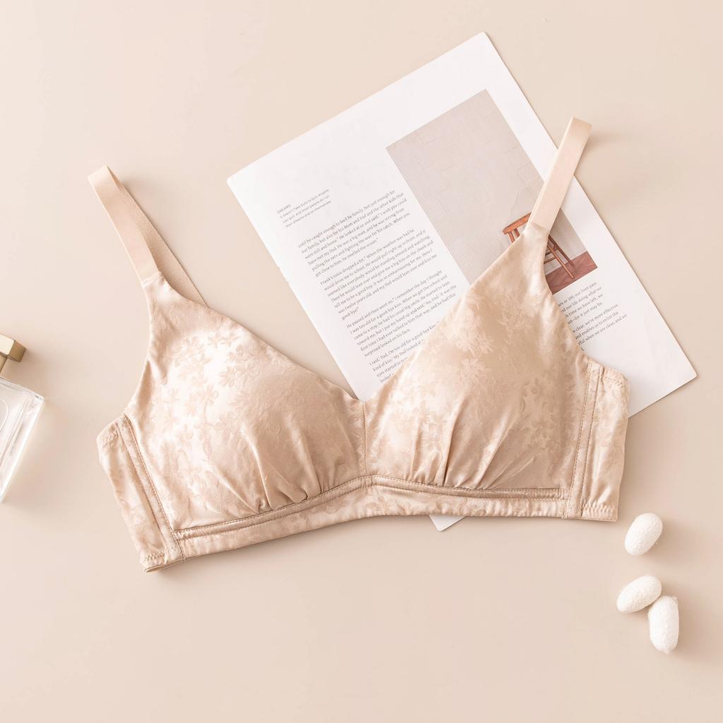 Gathering Underwear Women's Adjustable Type No Steel Rim Anti-Sagging Bra, Adjustable Breast Sexy Mulberry Silk Bra