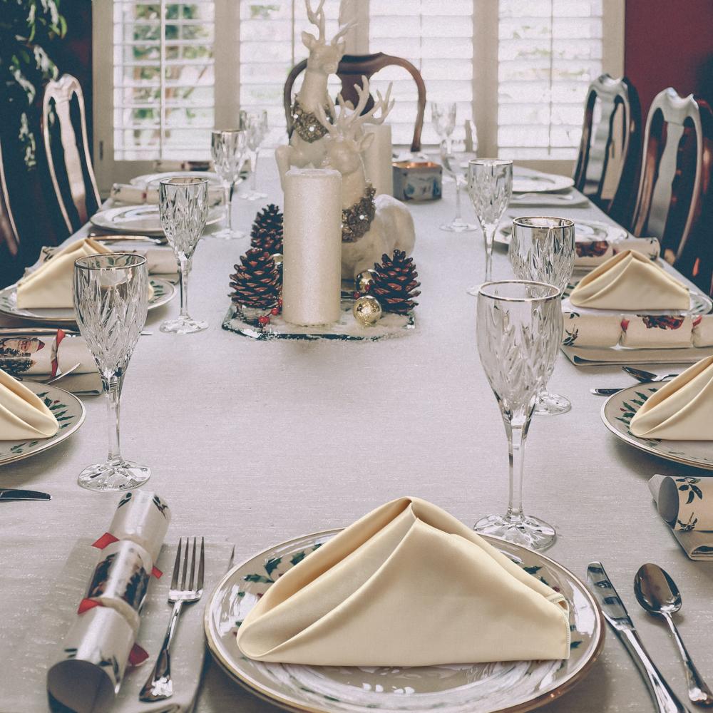 Handkerchief Luxury Soft Wedding Table Cloth Dinner Decor Faux Satin Cloth Square Table Napkins