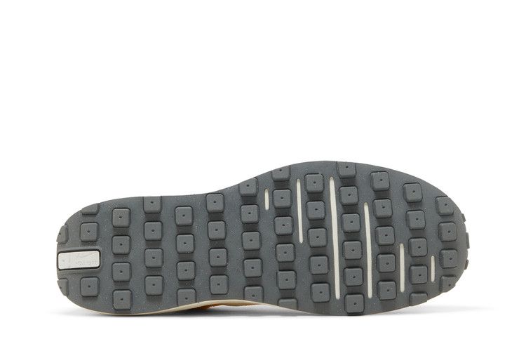 Nike Waffle One SE 'Tour Yellow'