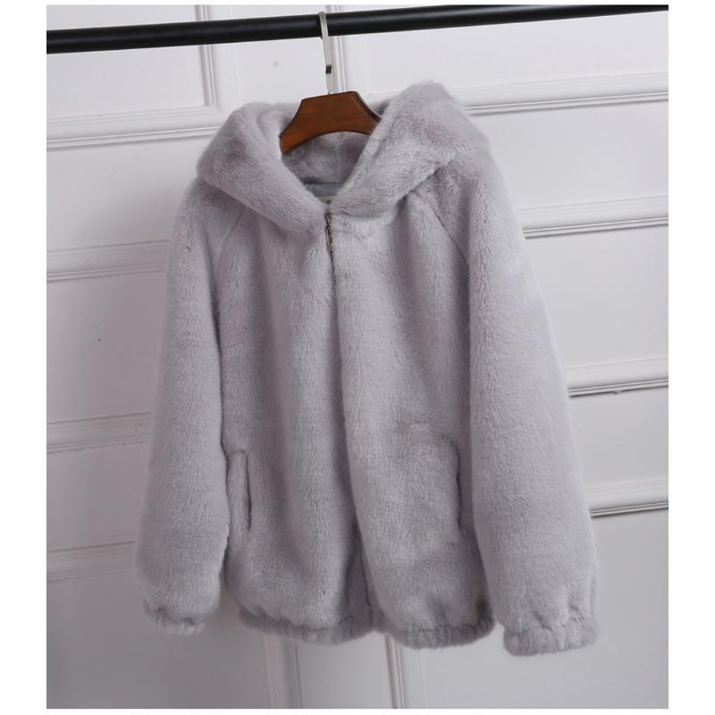 Loose Autumn and Winter New Plush Thickened Hooded Women's Imitation Mink Short Fur Jacket