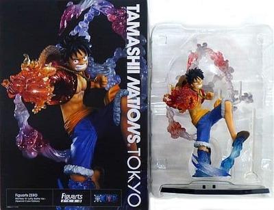 Bandai Figuarts ZERO Monkey Luffy Fire Color D. -Battle Ver. Gum-Gum Pistol- (Special Edition)