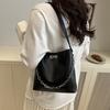 Korean Version of Fashion Chain Underarm Bucket Bag Women's 2025 New Large-capacity Casual Versatile Shoulder Bag