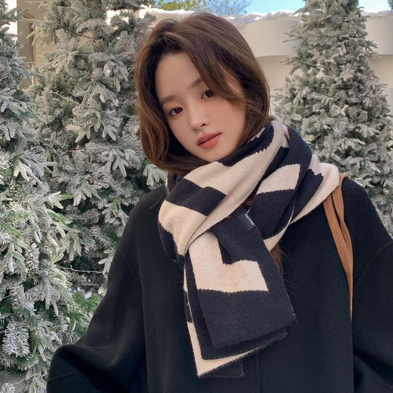 New knitted scarf women's winter versatile college style letter imitation rabbit fur couple scarf