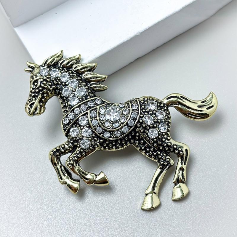 Enamel Horse Shape Brooch with Sparkling Rhinestones Details Versatile Zinc Alloy Pin Jewelry for Gift Giving