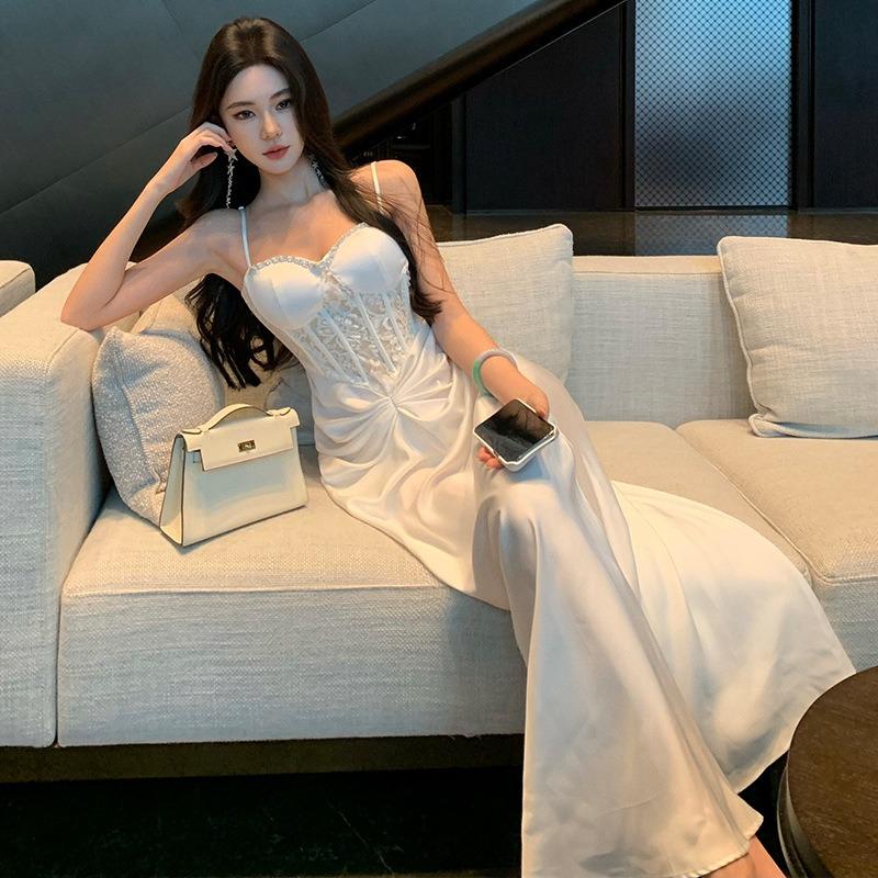 Summer Temperament French Celebrity Lace Splicing Fishbone Suspender Dress Female Slim Slim Slim Slim Hip Wrap Evening Dress Dress