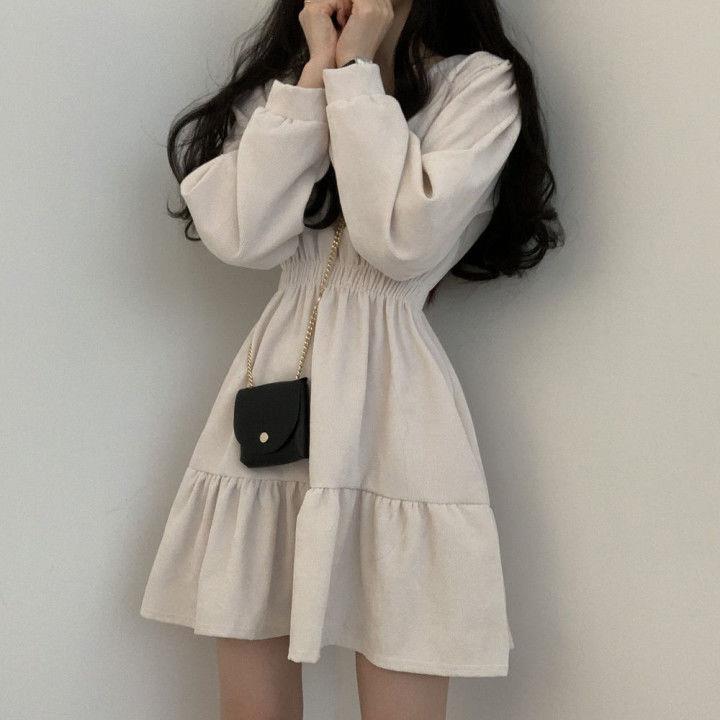 Korejské elegantní šaty mini délka s vysokým pasem dámské gotické černé šaty s dlouhým rukávem čtvercový límec, šaty ve sladkém vintage designu