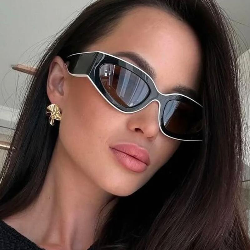 New Vintage Cat Eye Sunglasses for Women Men Round Sun Glasses Female Oval Eyewear for Male Female Eyeglasses