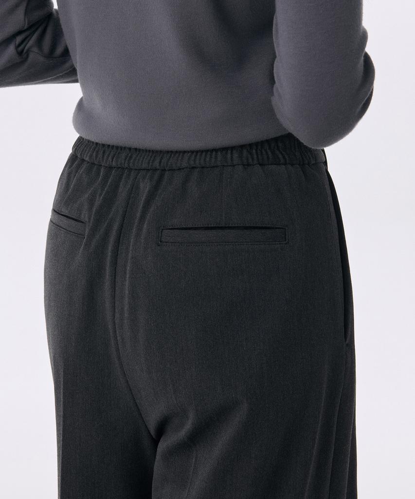 MUSINSA STANDARD WOMAN Women'S Heavyweight Fleece-Lined Two-Pleat Wide Elastic Slacks [Charcoal Gray]