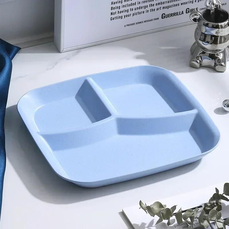 

Plastic Three Grid Square Dining Plate Household Breakfast Plate Noodle and Nut Plate Quantitative Partition Light Food Plate. Red