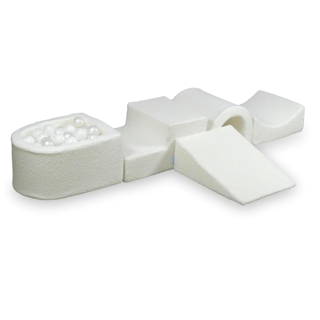 Foam playground with a Boucle bridge White 100 balls: white, pearl