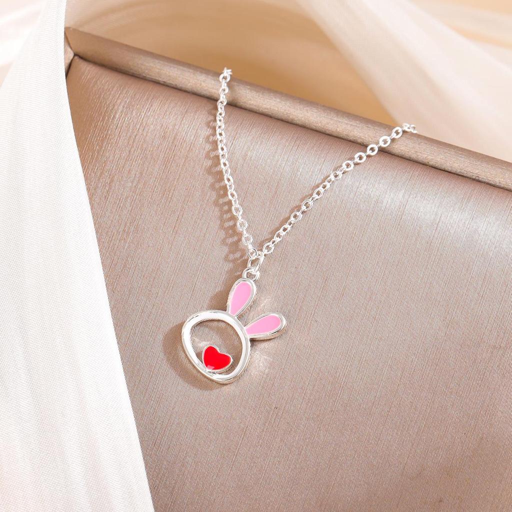 Charming Rabbit Heart Clavicle Necklace for Women