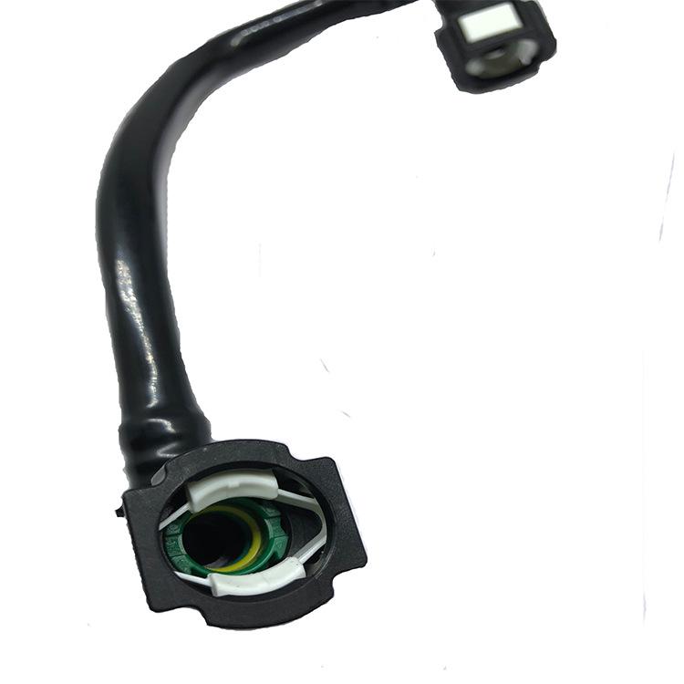 Mercedes-Benz W211 Engine Cooling Auxiliary Water Vent Pipe (2114702764)