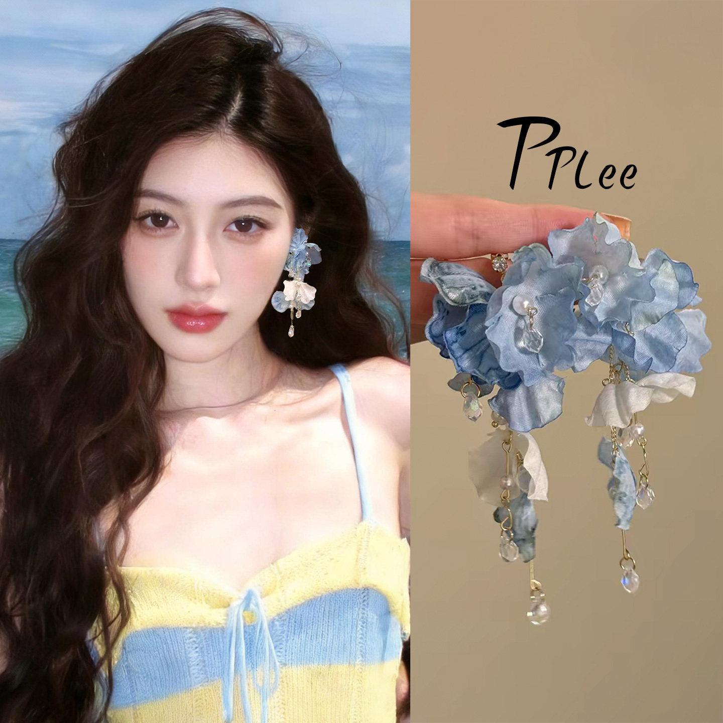 Blue tassel flower earrings women s high sense Sanya vacation style exaggerated unique beautiful stud earrings