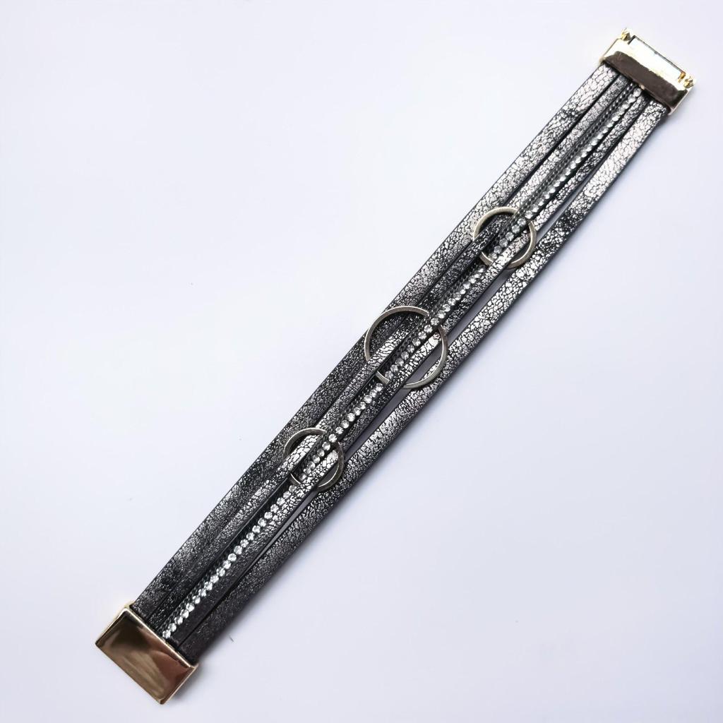 Unisex mehrlagiges Lederarmband mit Magnetschließe und Metallakzenten - Stilvolles, vielseitiges Armband