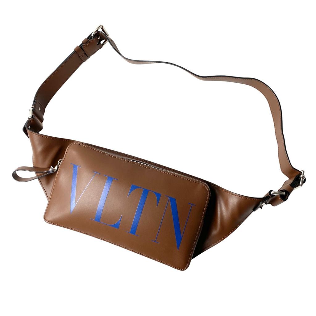 Używana torba na ramię Valentino Garavani Brązowa skóra męska