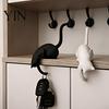 Ganci Decorativi per Lanyard Gatto Stampato 3D Seduto su Scaffale con Lanterna, Gancio Figurine Fantasioso Stile Artigianale Decorazione da Parete Chiavi, Statuetta per Bordo Libro,