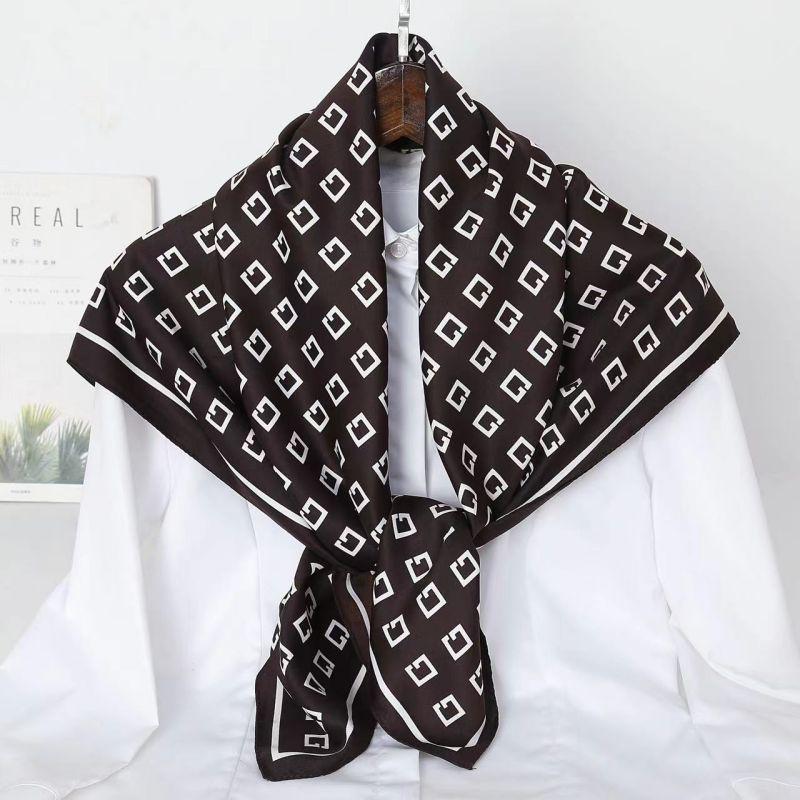 Black and White Animal Print Faux Silk Twill Scarf - 90x90CM Autumn/Winter Shawl for Women