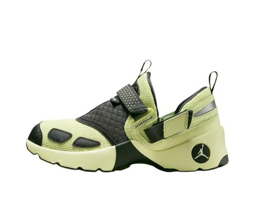 Nike Trunner LX Training shoes Women s HQ2164-302 Green Size EU 36 зелёный