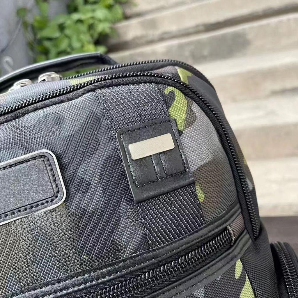 Herrars expanderbara laptopryggsäck i ballistisk nylon - Lättviktig och avslappnad