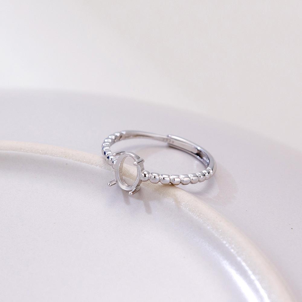 S925 Sterling Silver White Gold-Plated Adjustable Egg-Shaped Ring Base In Prong Setting, Exquisite Light Luxury Design.