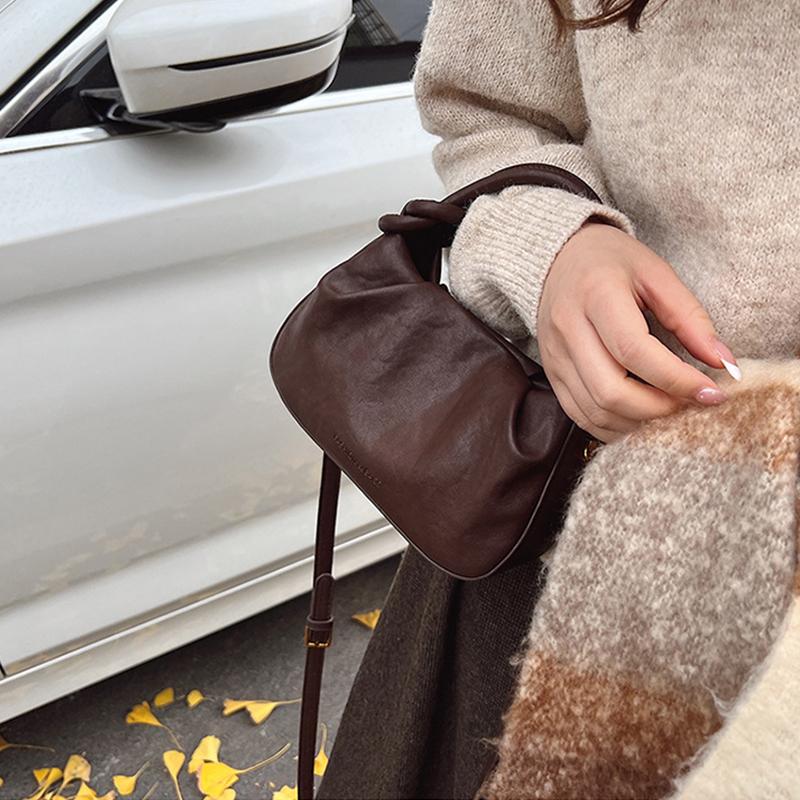 Handheld Fashionable Solid Color Women's Crossbody Bag New Simple Casual Shoulder Bag High-End Handbag AVE