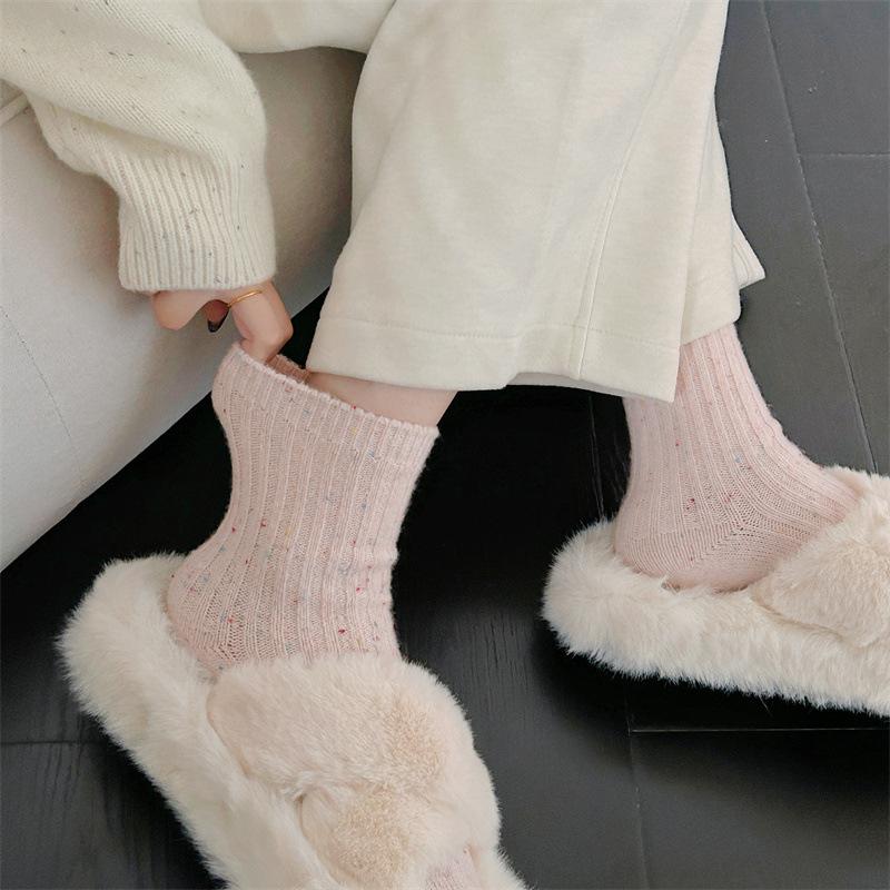 Autumn and Winter Wool Dot Yarn Socks, Women's Mid-calf Socks, Thickened Warm Vertical Striped Pile Socks, Home Sleep Socks